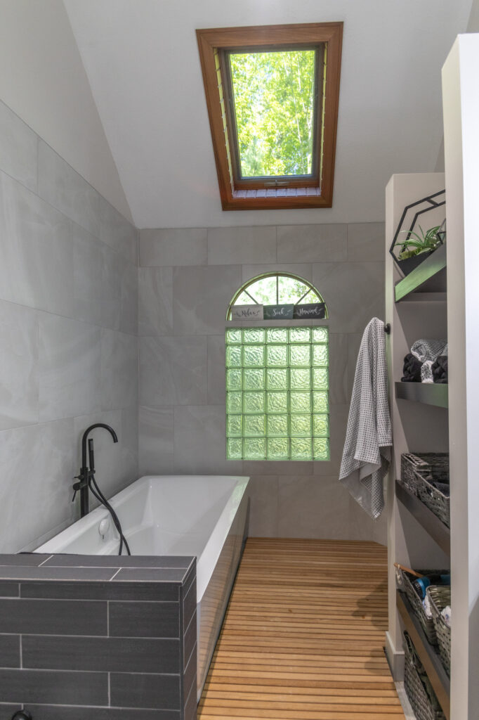 Spa-inspired Master Bathroom Remodel in Columbia Station 5 IMG 4750