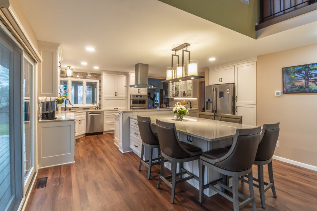 Spacious and Comfortable Kitchen with Warm Tones 7 20240126 IMG 9063 HDR