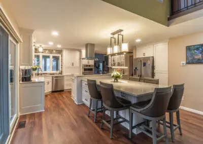 Spacious and Comfortable Kitchen with Warm Tones