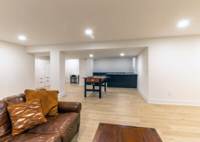 Clean, Crisp, Bright Basement in Medina