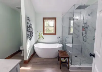 Master Bath with Large Soaker Tub & Walk-in Shower in Brunswick