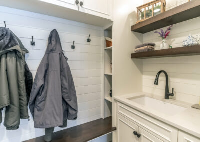 Modern Farmhouse Mudroom in Medina