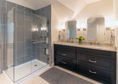 Traditional-Timeless Master Bath in Lakewood