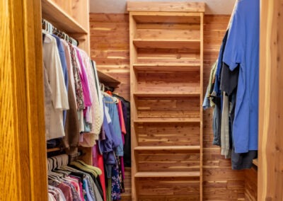 Cedar Closet in Brecksville